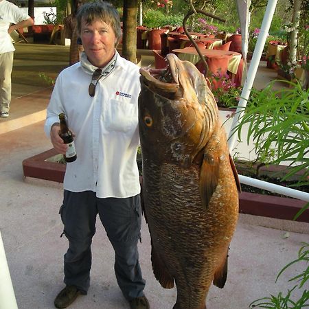 Отель Keur Saloum Toubakouta Экстерьер фото