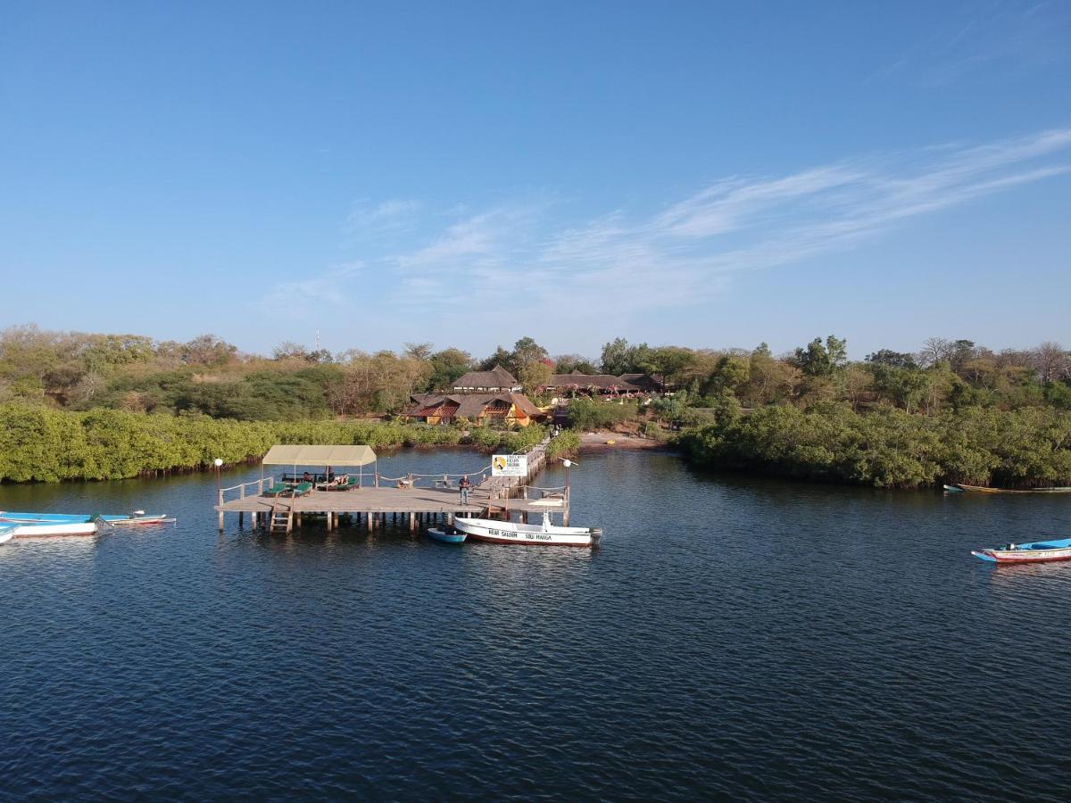 Отель Keur Saloum Toubakouta Экстерьер фото