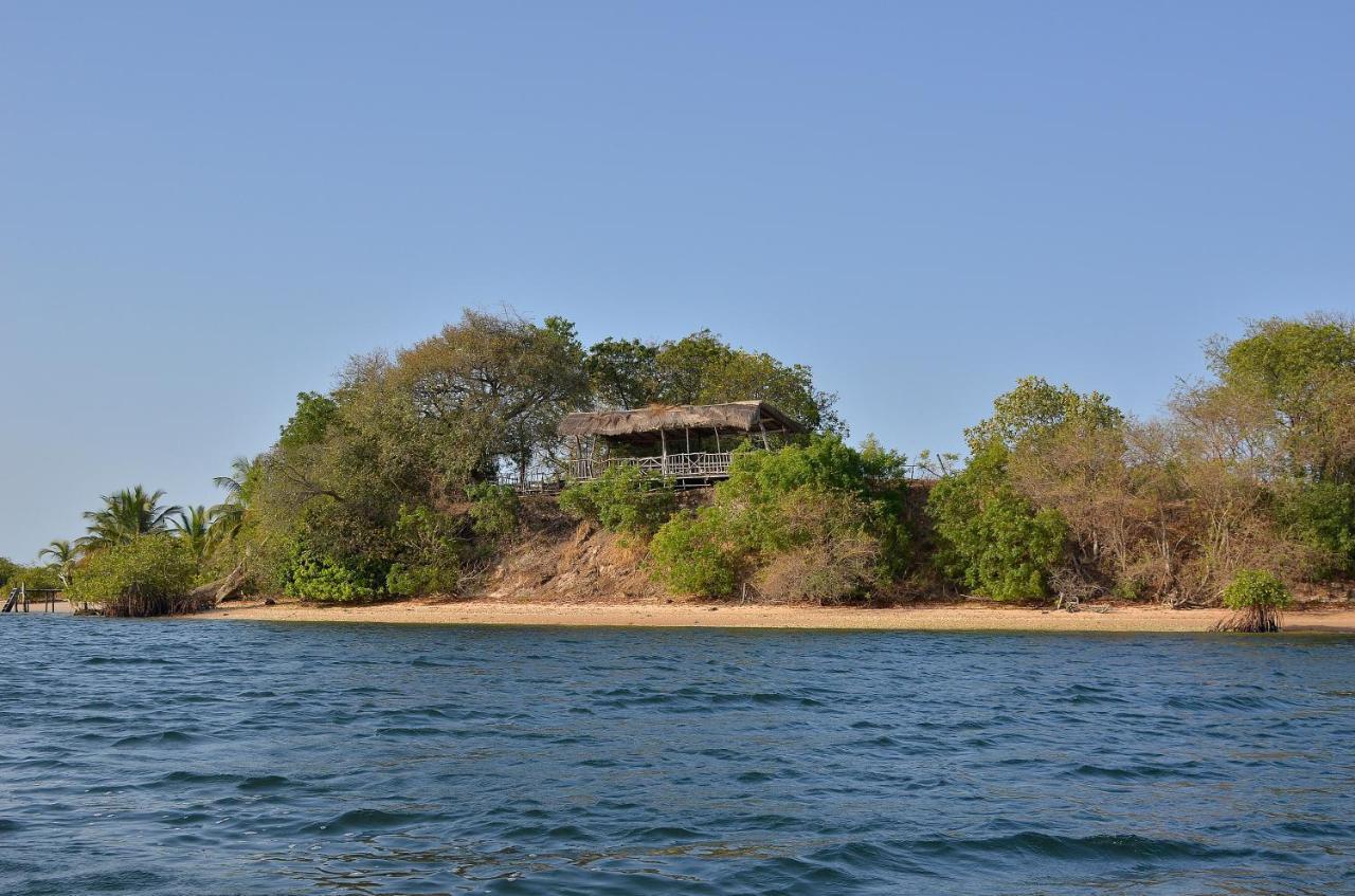 Отель Keur Saloum Toubakouta Экстерьер фото